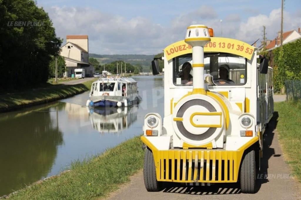 Spacieuse Maison De Mamie ! Pouilly-en-Auxois Eksteriør billede